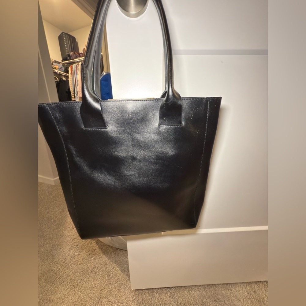 Elegant Black Leather Tote Bag